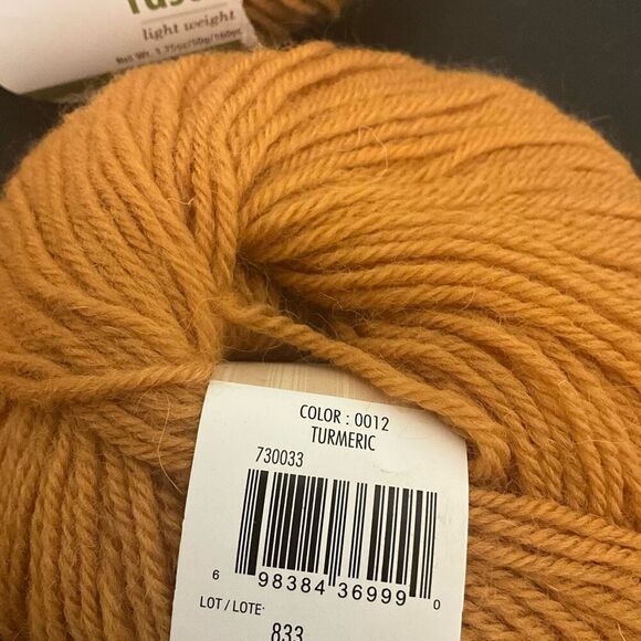 Brand New Lot of 4 Willow Yarns Rustic Lightweight Arts Crafts Turmeric Orange - Picture 4 of 5